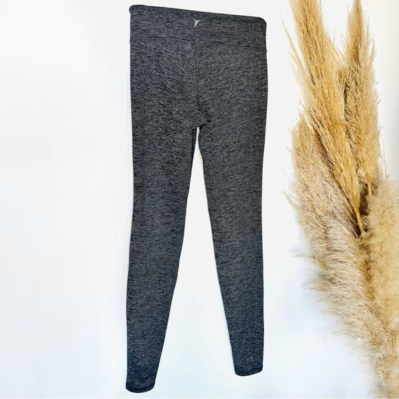 2 OLD NAVY ACTIVE Grey Black Go Dry Striped Geometric High Rise Gym Leggings S - Picture 11 of 16